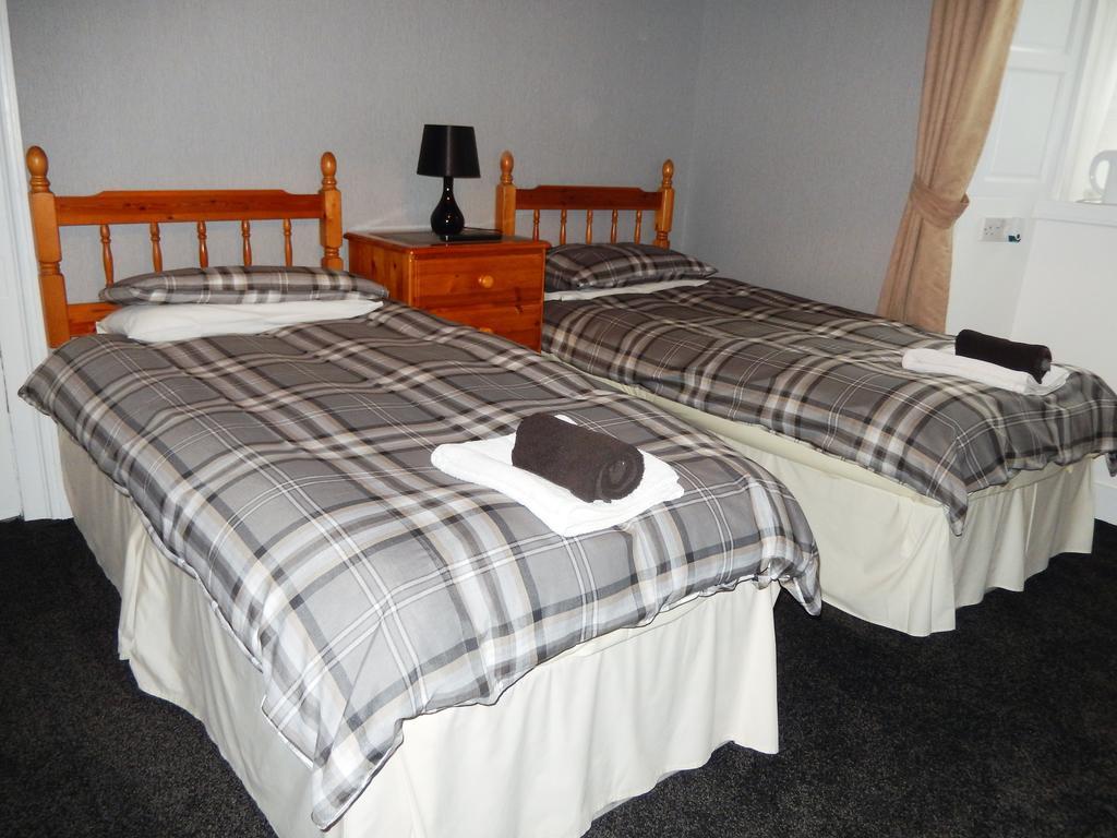 Gales Guesthouse แอเบอร์ดีน ภายนอก รูปภาพ