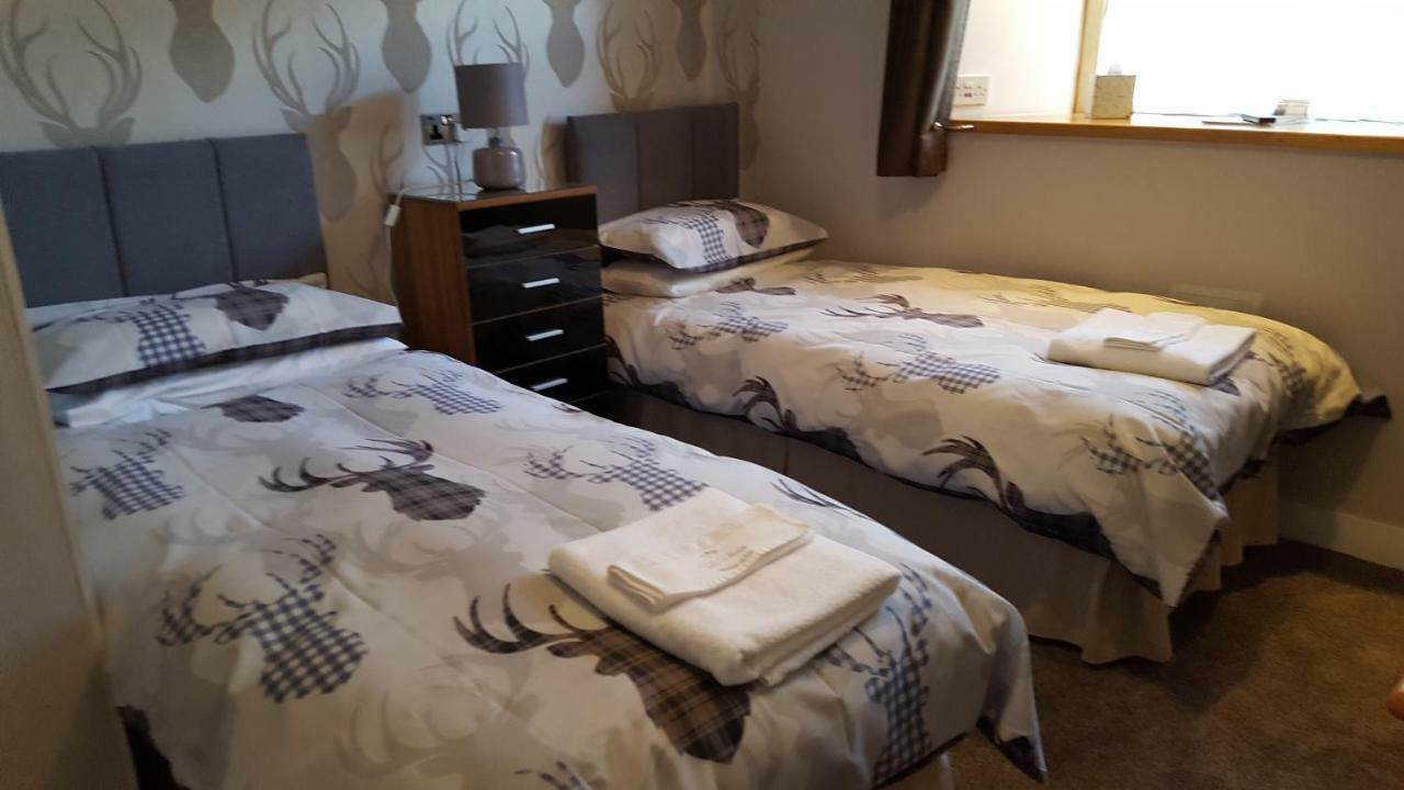 Gales Guesthouse แอเบอร์ดีน ภายนอก รูปภาพ